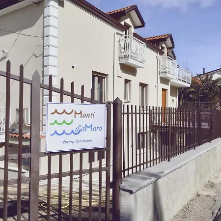 公寓 Monti D'amare *