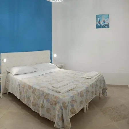 公寓 Monti D'amare 阿杰罗拉